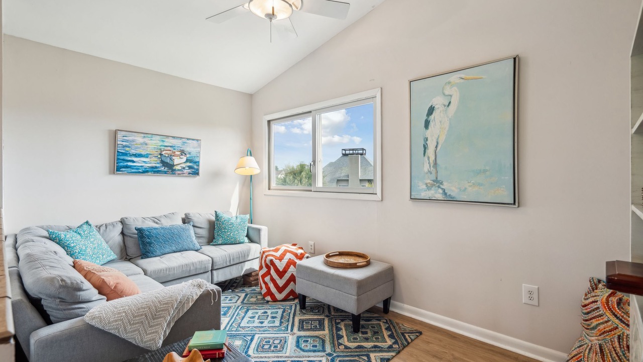 Photo of Livingroom in Sunset Point