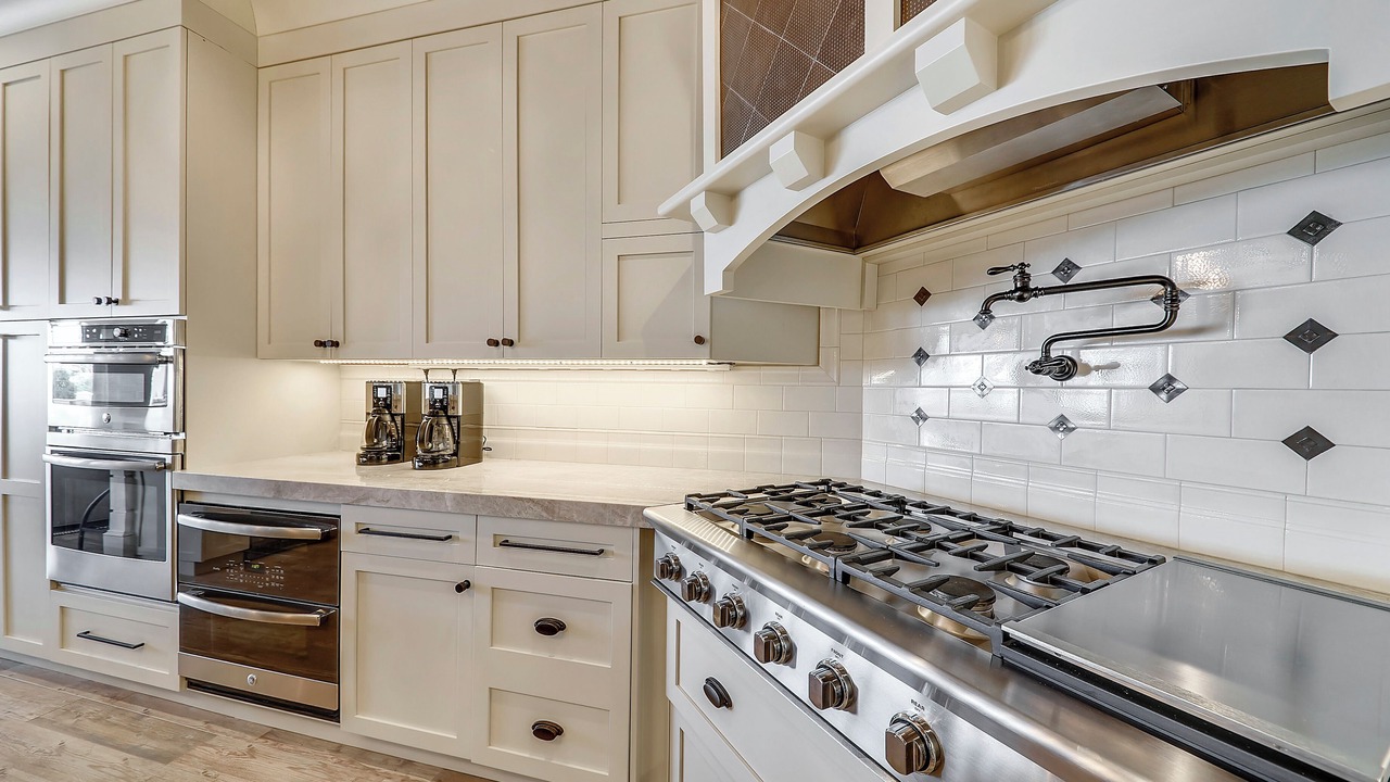 Photo of Kitchen in North Forest Beach