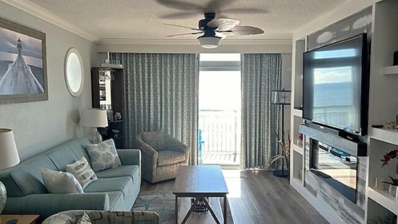 Photo of Livingroom in Myrtle Beach
