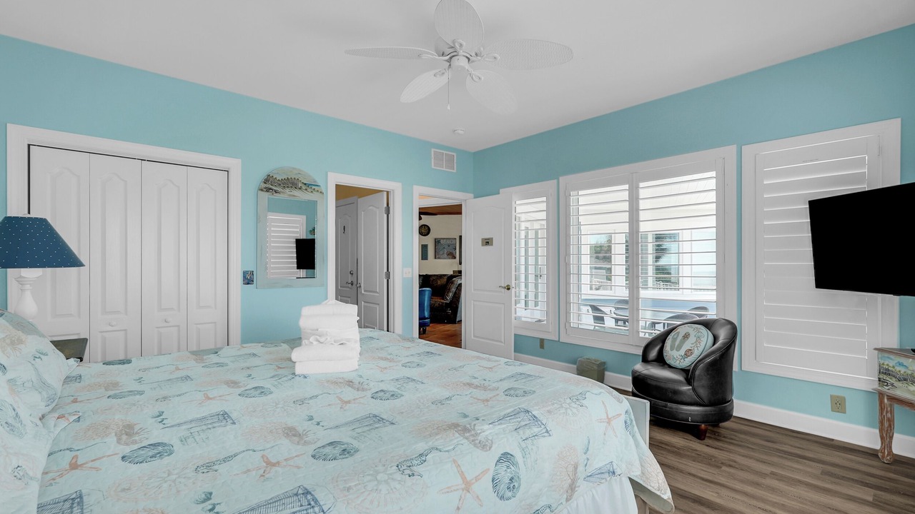 Photo of Bedroom in North Forest Beach