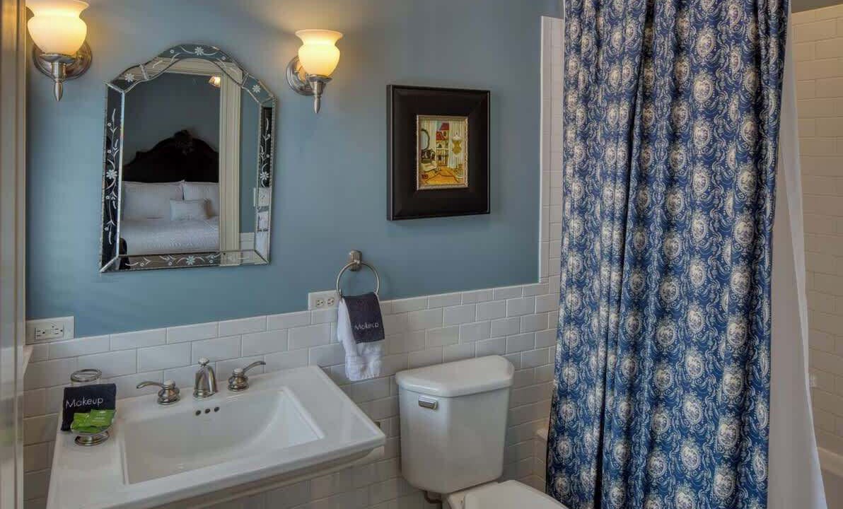 Photo of Bathroom in Historic District - North