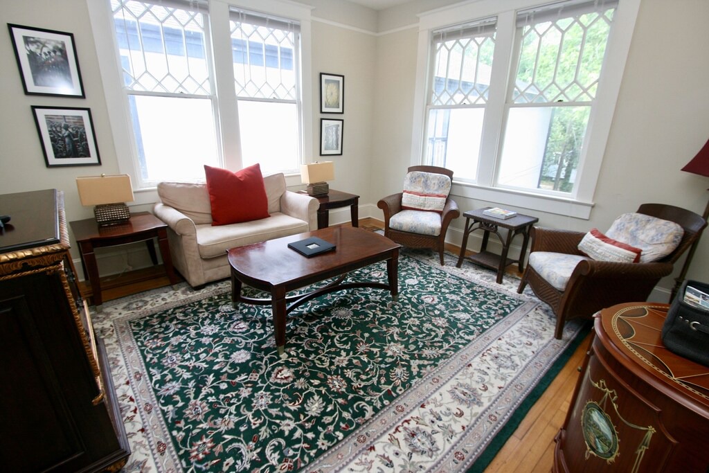 Photo of Livingroom in Cannonborough Elliotborough
