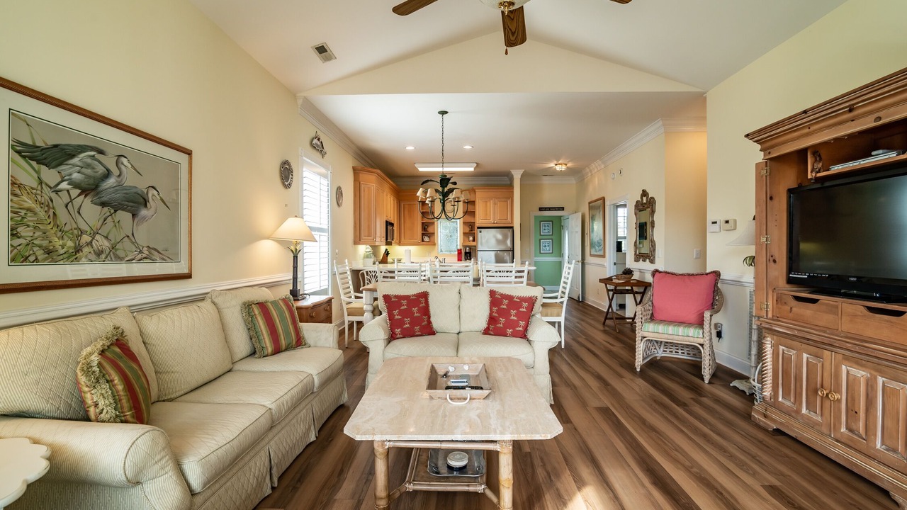 Photo of Livingroom in Pawleys Island