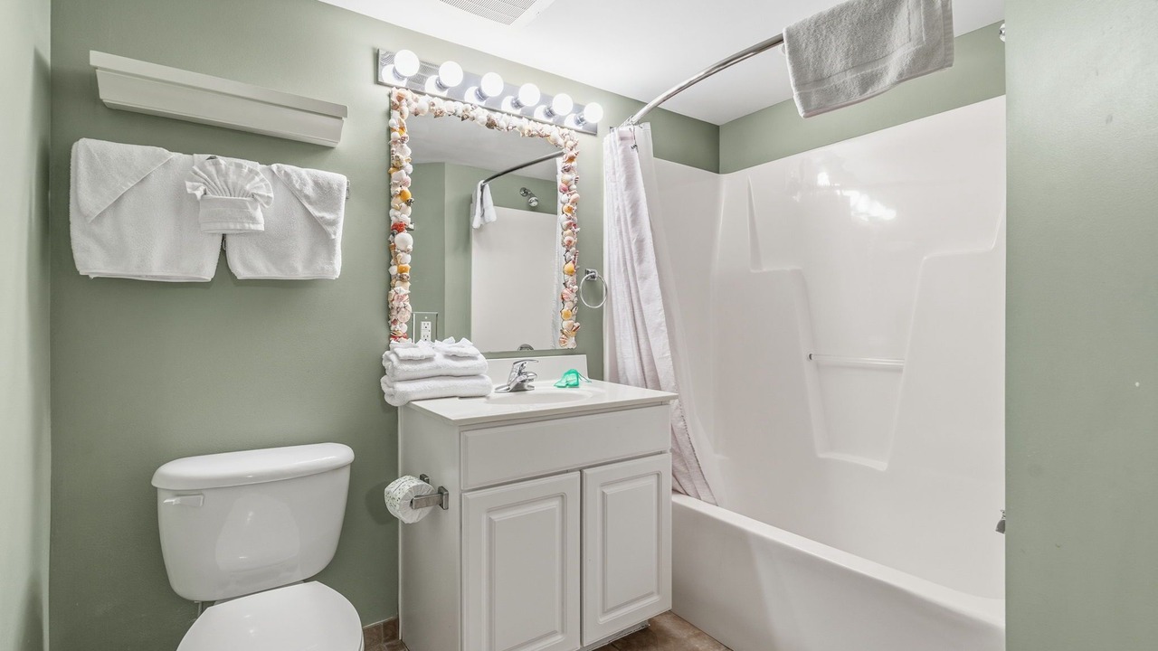 Photo of Bathroom in Crescent Beach