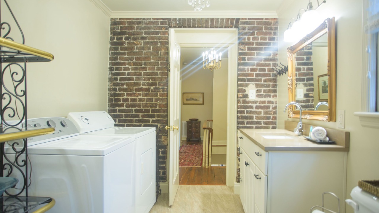 Photo of Bathroom in Historic Downtown Savannah