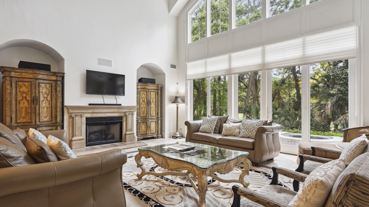 Photo of Livingroom in West Beach