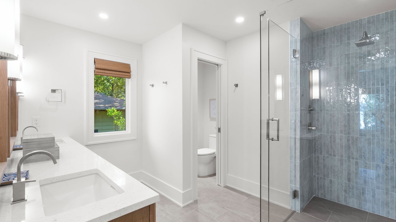 Photo of Bathroom in West Beach