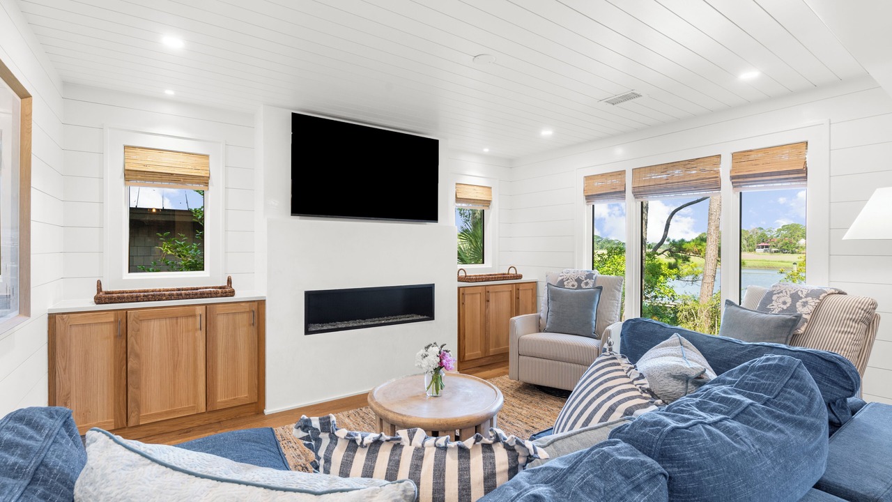 Photo of Livingroom in West Beach