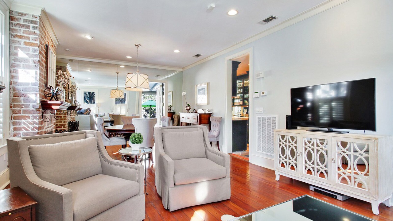 Photo of Livingroom in Historic Downtown Savannah