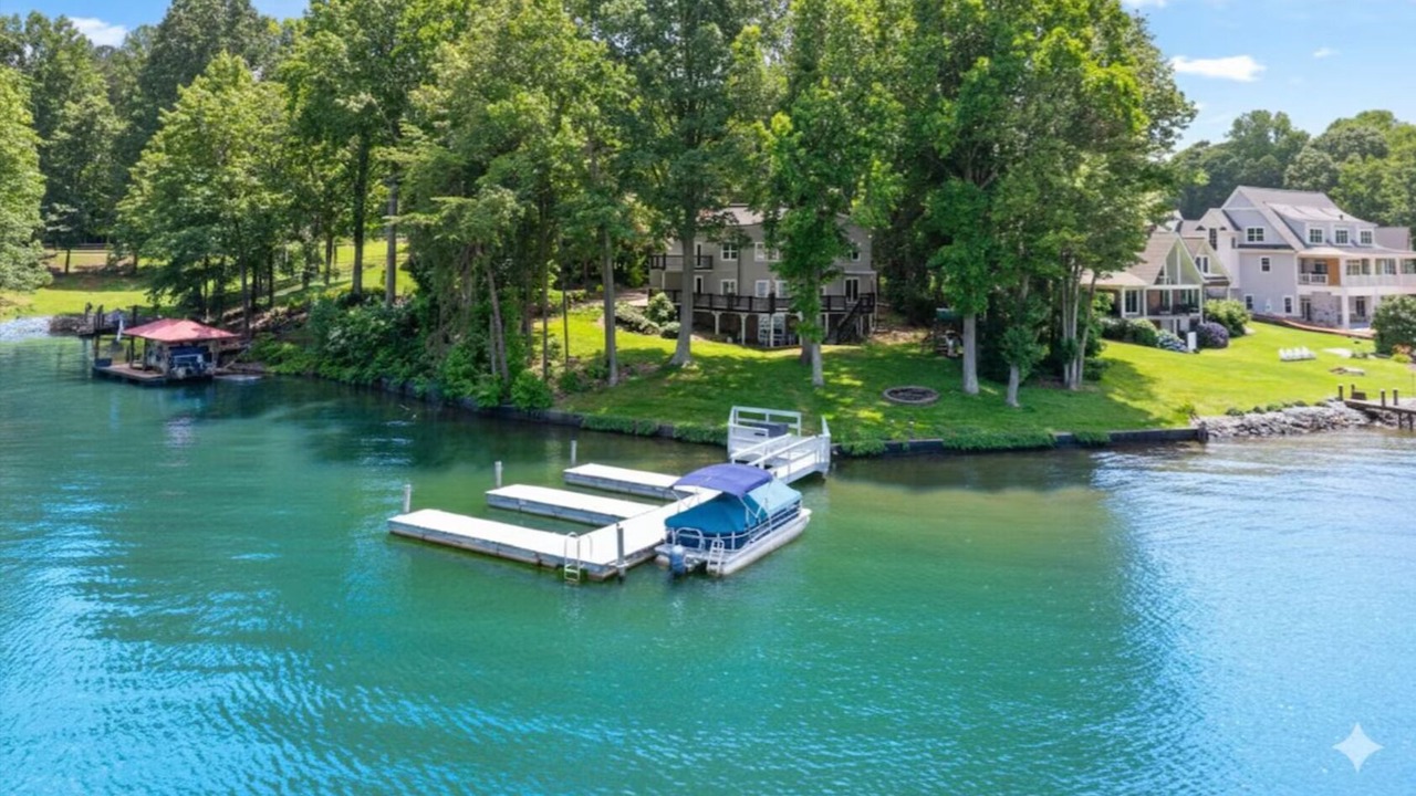 Photo of Outdoor in Lake Norman of Catawba