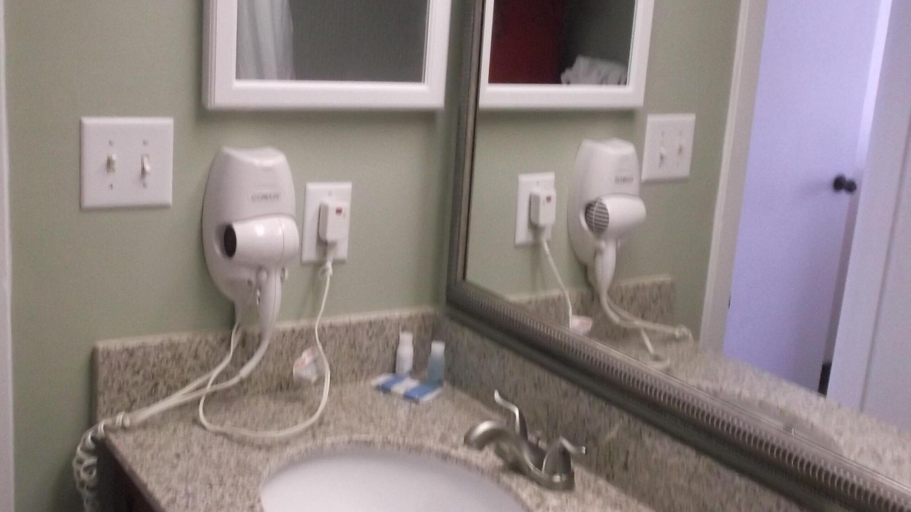 Photo of Bathroom in Arcadian Shores