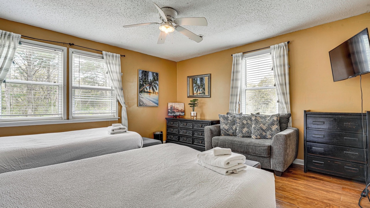 Photo of Bedroom in Charleston