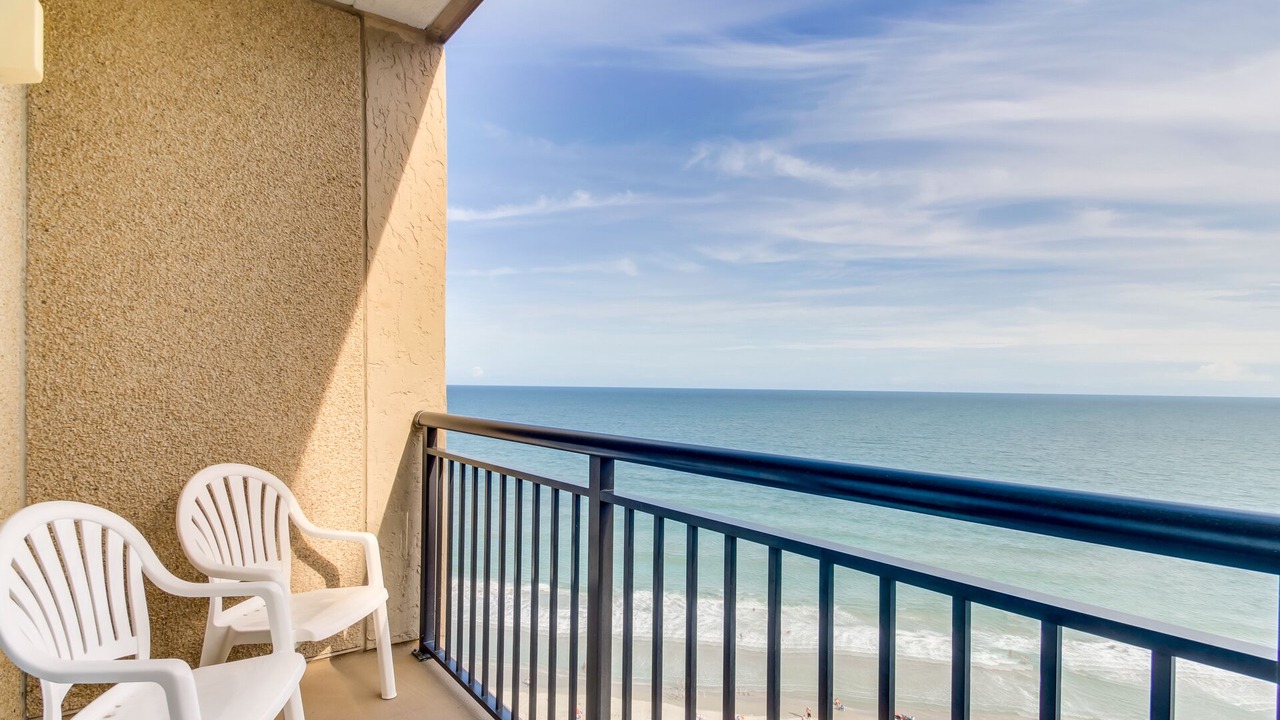 Photo of Patio Balcony in Windy Hill