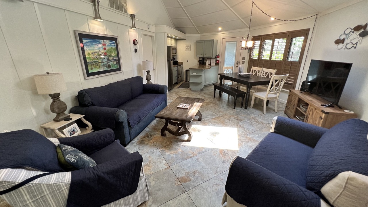 Photo of Livingroom in Night Heron