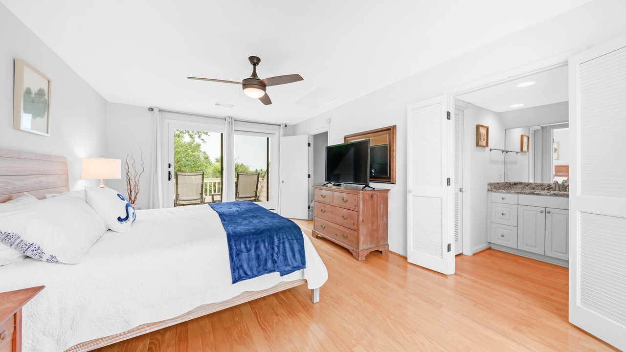 Photo of Bathroom in Spinnaker Beachhouses