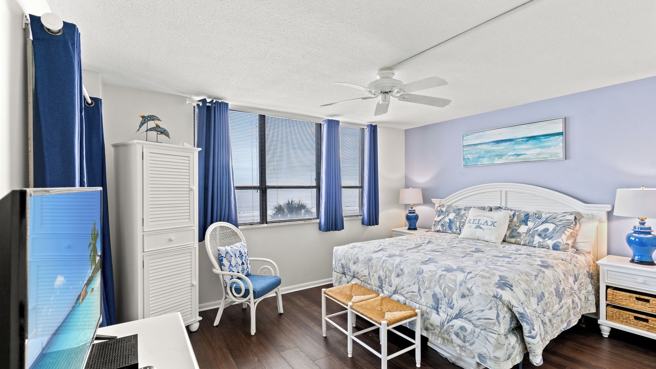 Photo of Bedroom in Arcadian Shores