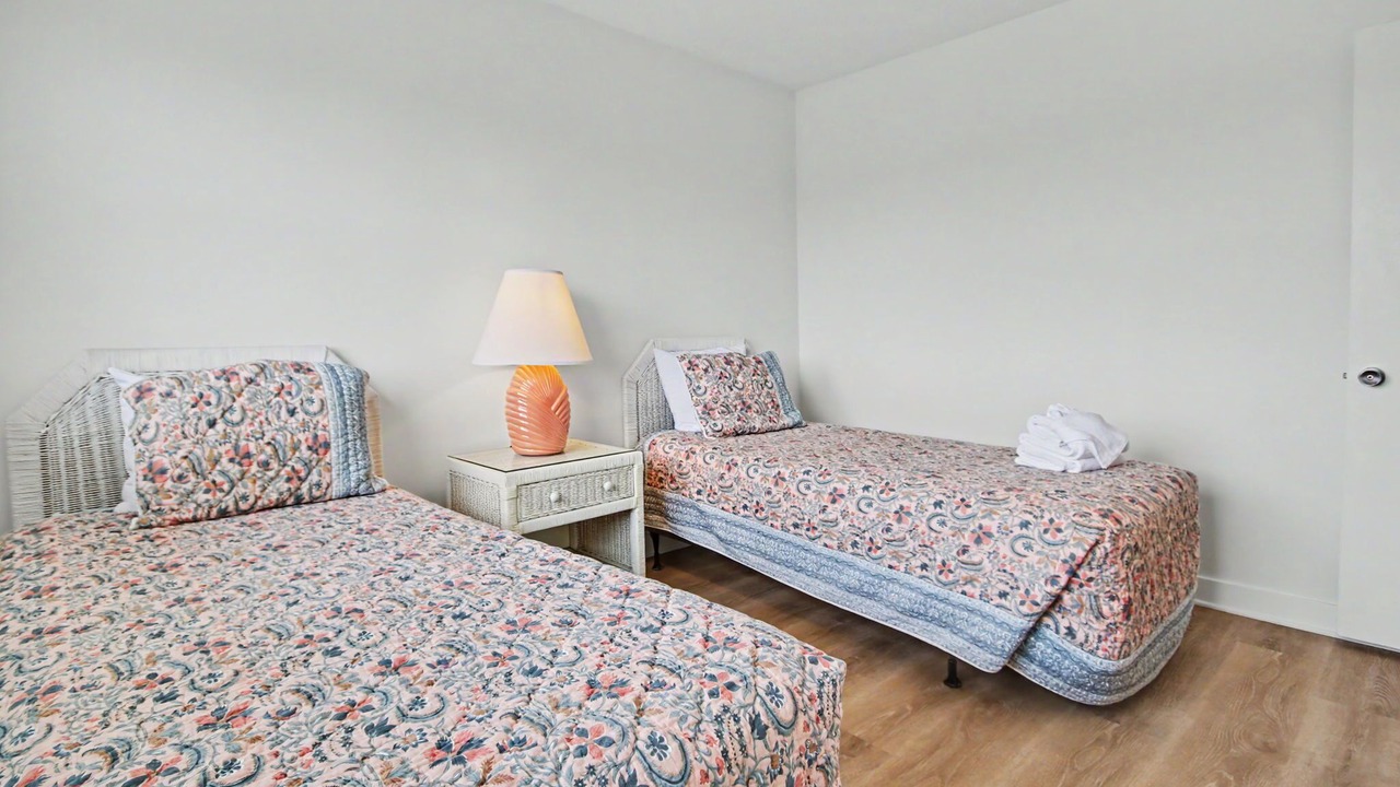 Photo of Bedroom in Arcadian Shores