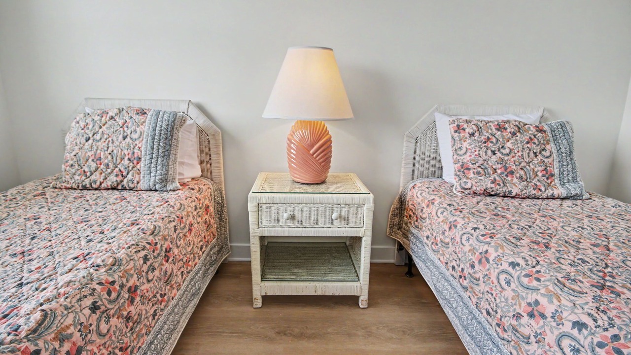 Photo of Bedroom in Arcadian Shores