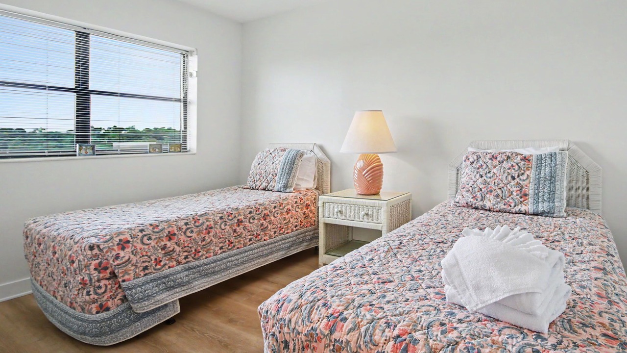 Photo of Bedroom in Arcadian Shores
