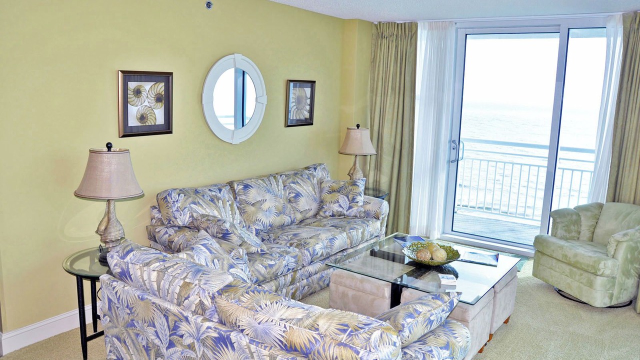 Photo of Livingroom in Crescent Beach