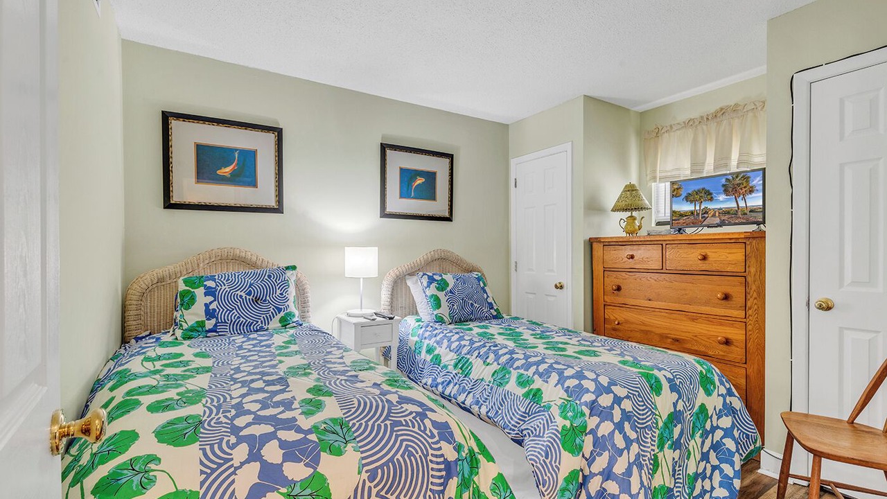 Photo of Bedroom in Cherry Grove Beach