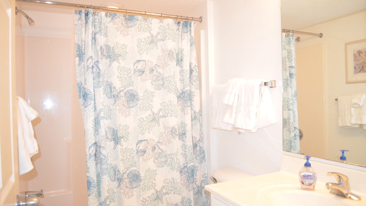 Photo of Bathroom in Ocean Drive