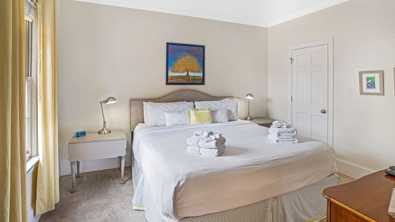 Photo of Bedroom in Historic Downtown Savannah