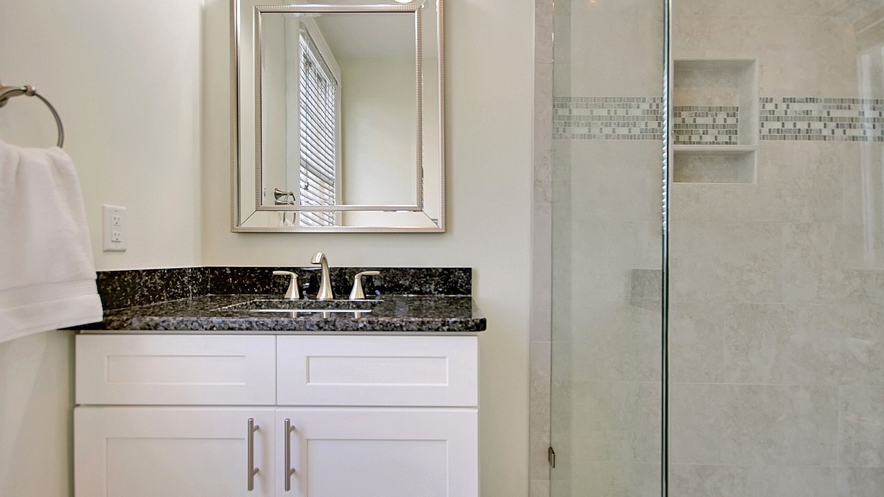 Photo of Bathroom in Cannonborough Elliotborough