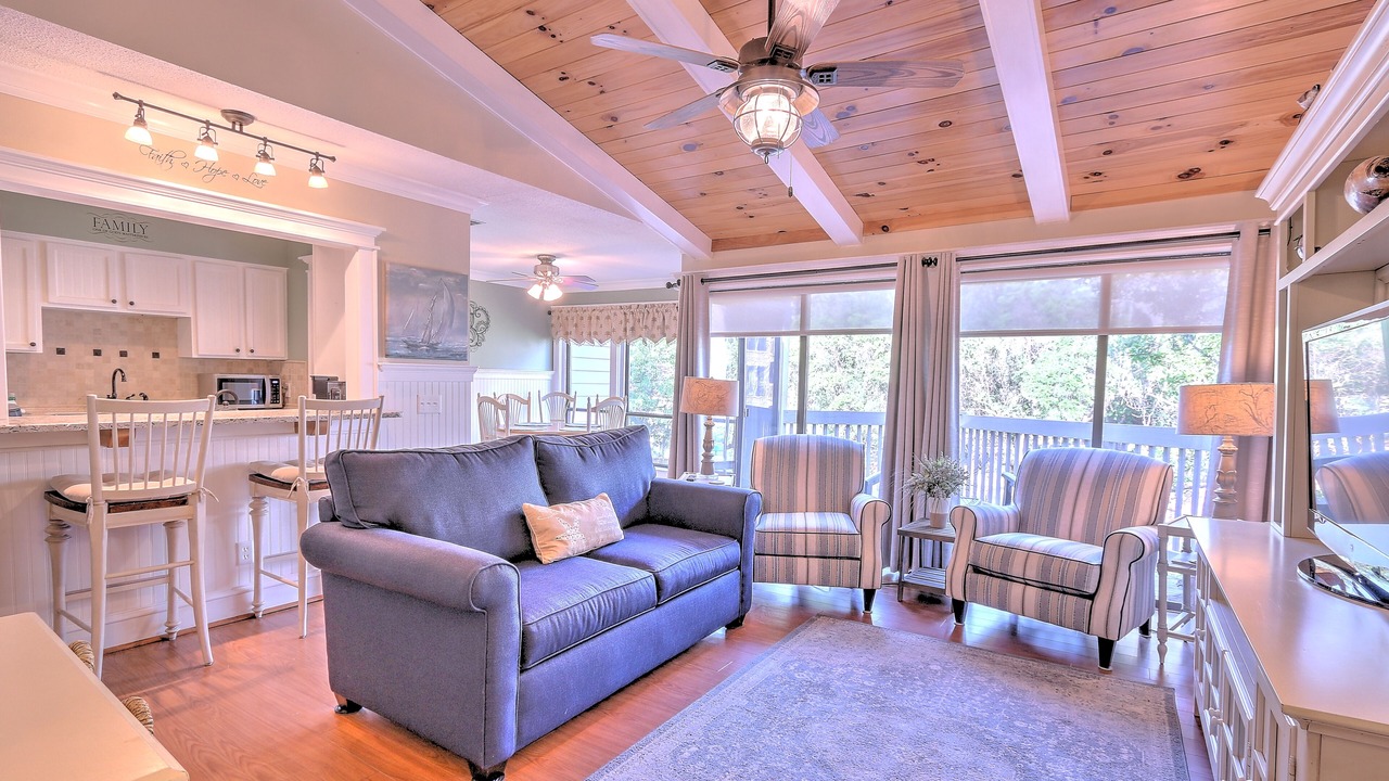 Photo of Bedroom in Sea Pines