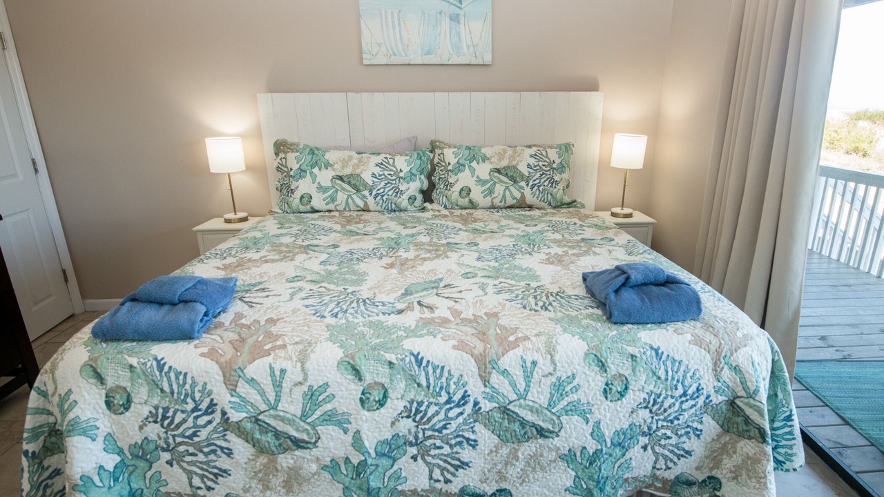 Photo of Bedroom in Oceanmarsh Subdivision