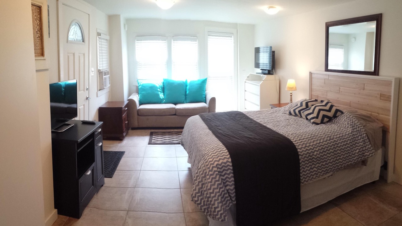 Photo of Bedroom in Surfside Beach