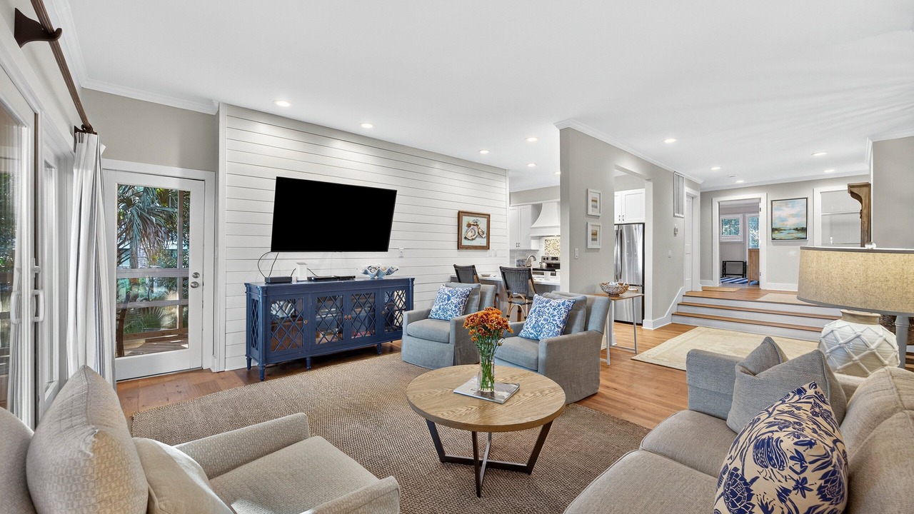 Photo of Livingroom in West Beach Village