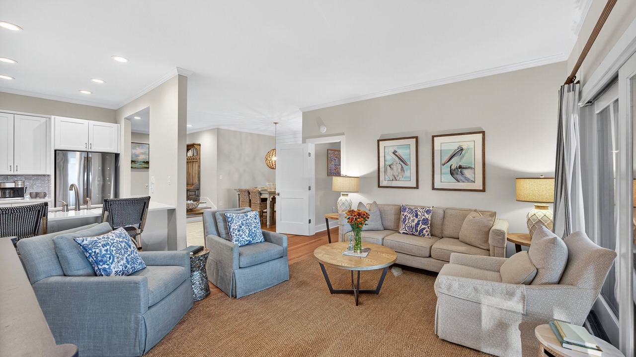 Photo of Livingroom in West Beach Village