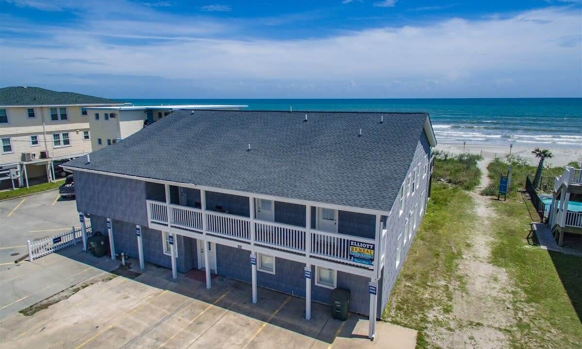 Photo of Others in Cherry Grove Beach