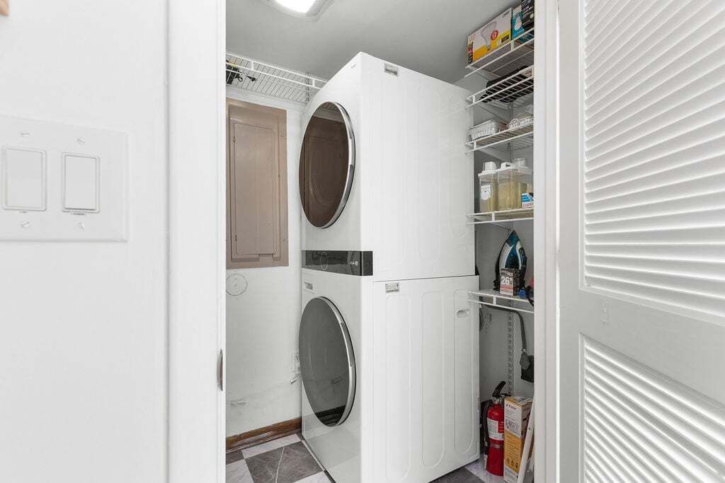 Photo of Others in Spinnaker Beachhouses