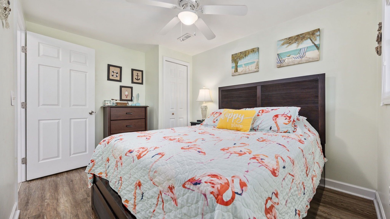 Photo of Bedroom in Surfside Beach