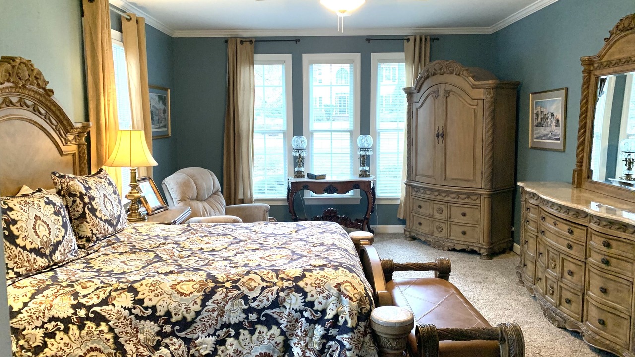Photo of Bedroom in Jamestown
