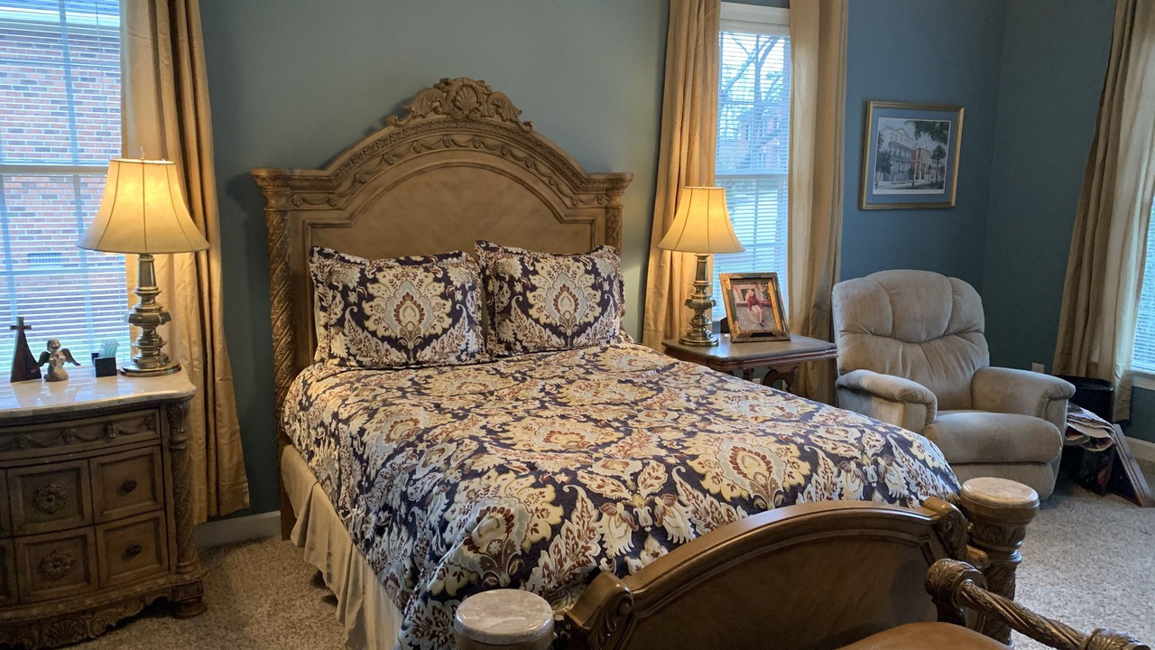 Photo of Bedroom in Jamestown