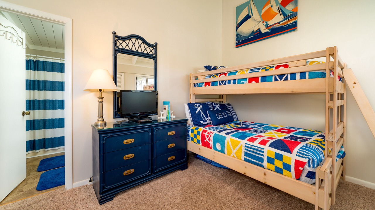 Photo of Bedroom in Sealoft Villas