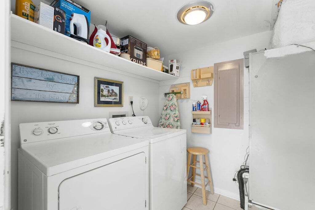 Photo of Bedroom in Spinnaker Beachhouses