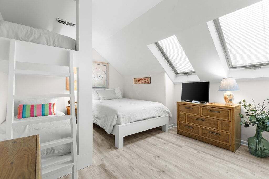 Photo of Bedroom in Spinnaker Beachhouses