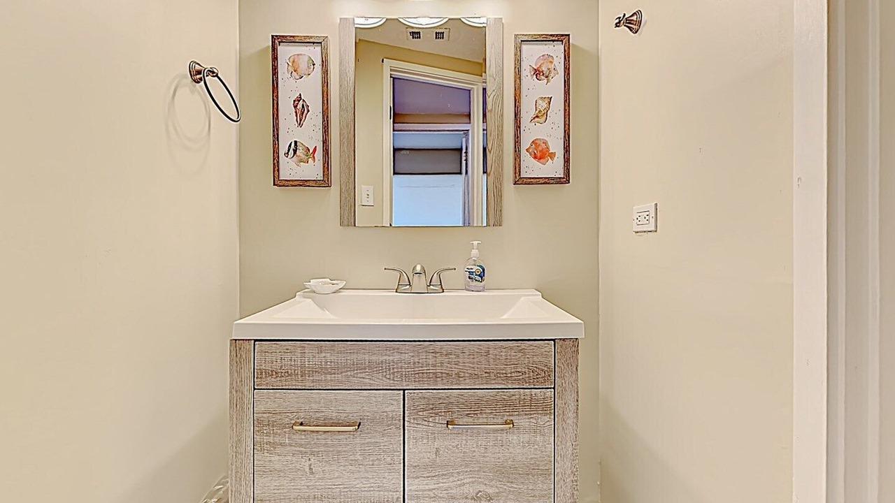 Photo of Bathroom in North Litchfield Beach