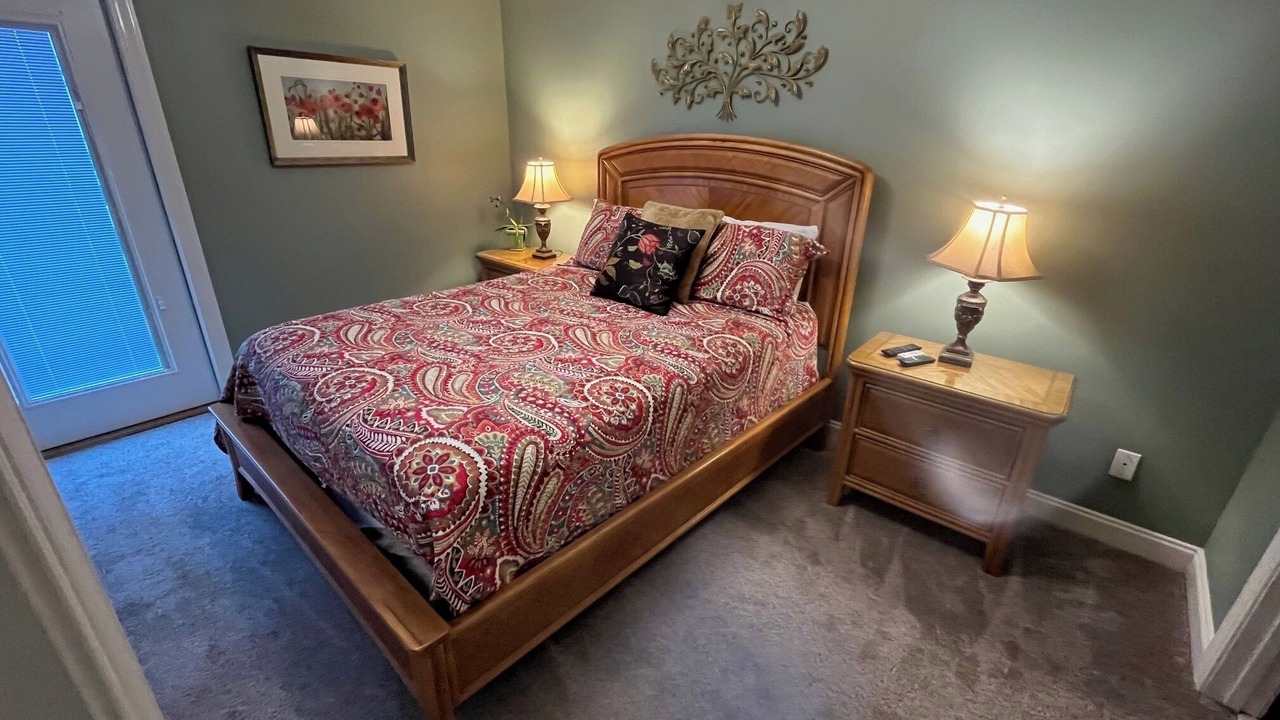 Photo of Bedroom in Garden City
