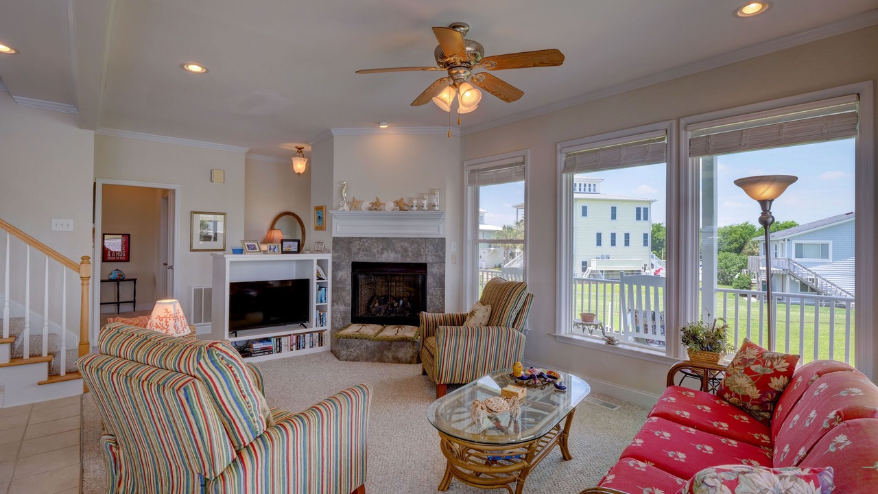 Photo of Livingroom in Surf City