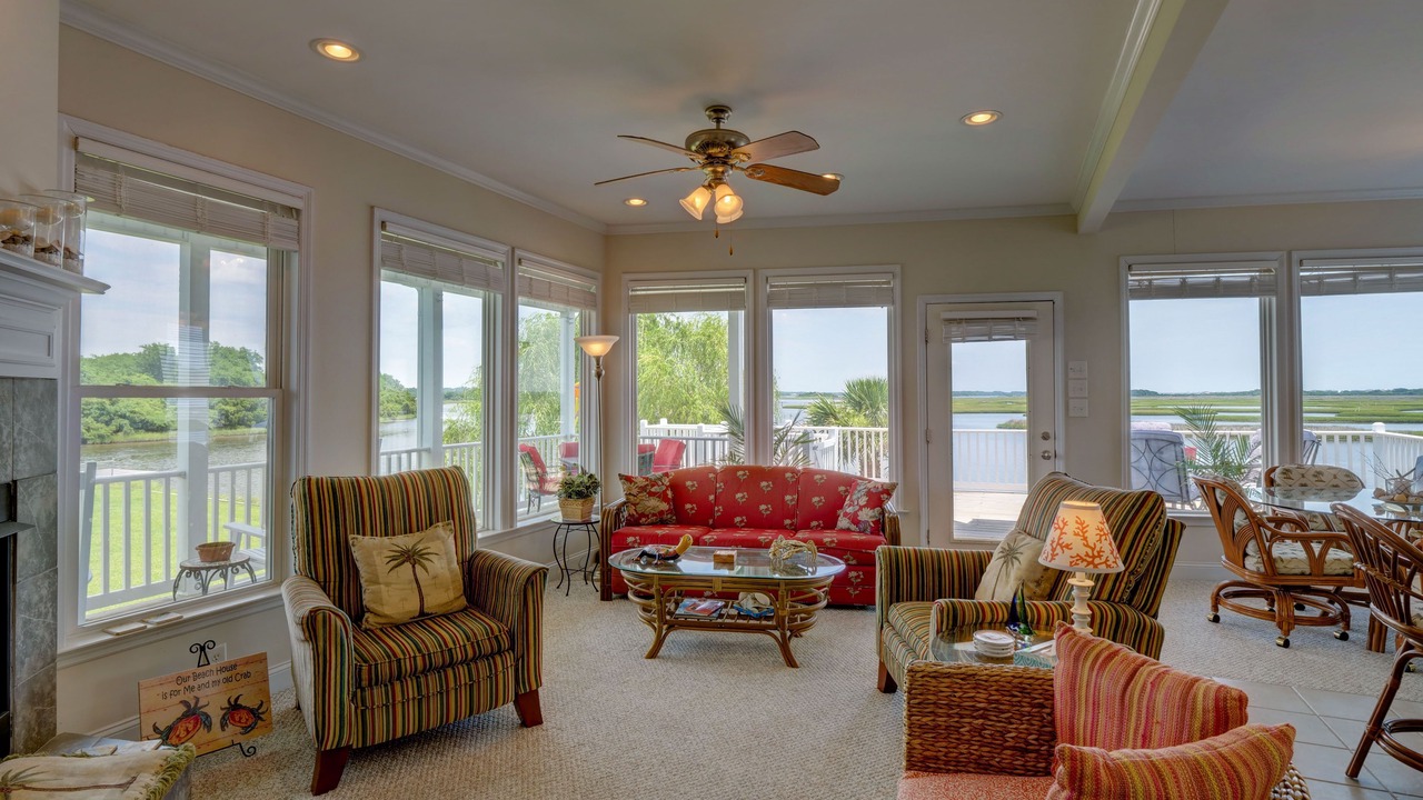 Photo of Livingroom in Surf City