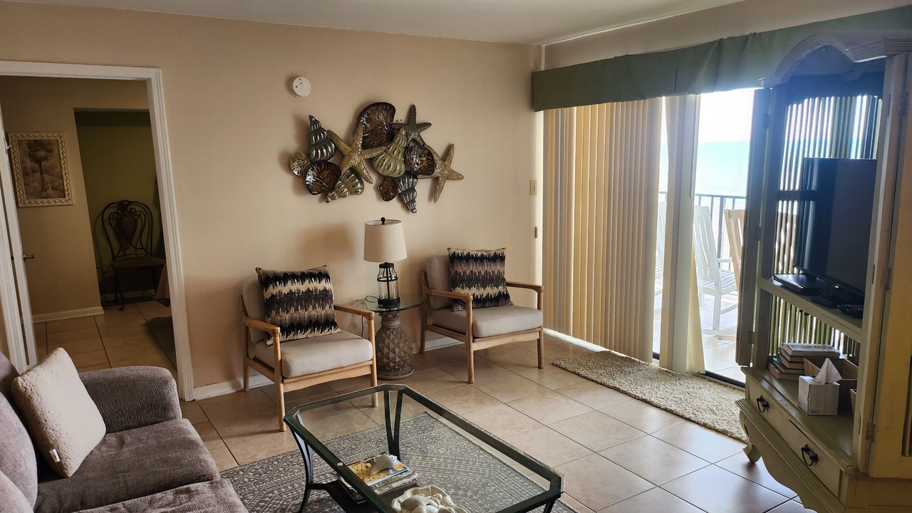 Photo of Livingroom in Cherry Grove Beach