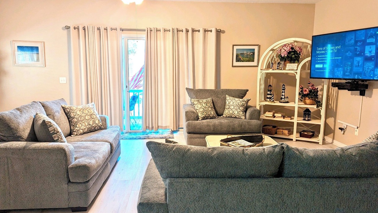 Photo of Livingroom in Surfside Beach