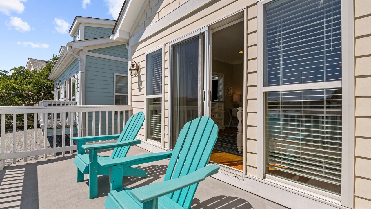 Photo of Patio Balcony in Waters Edge
