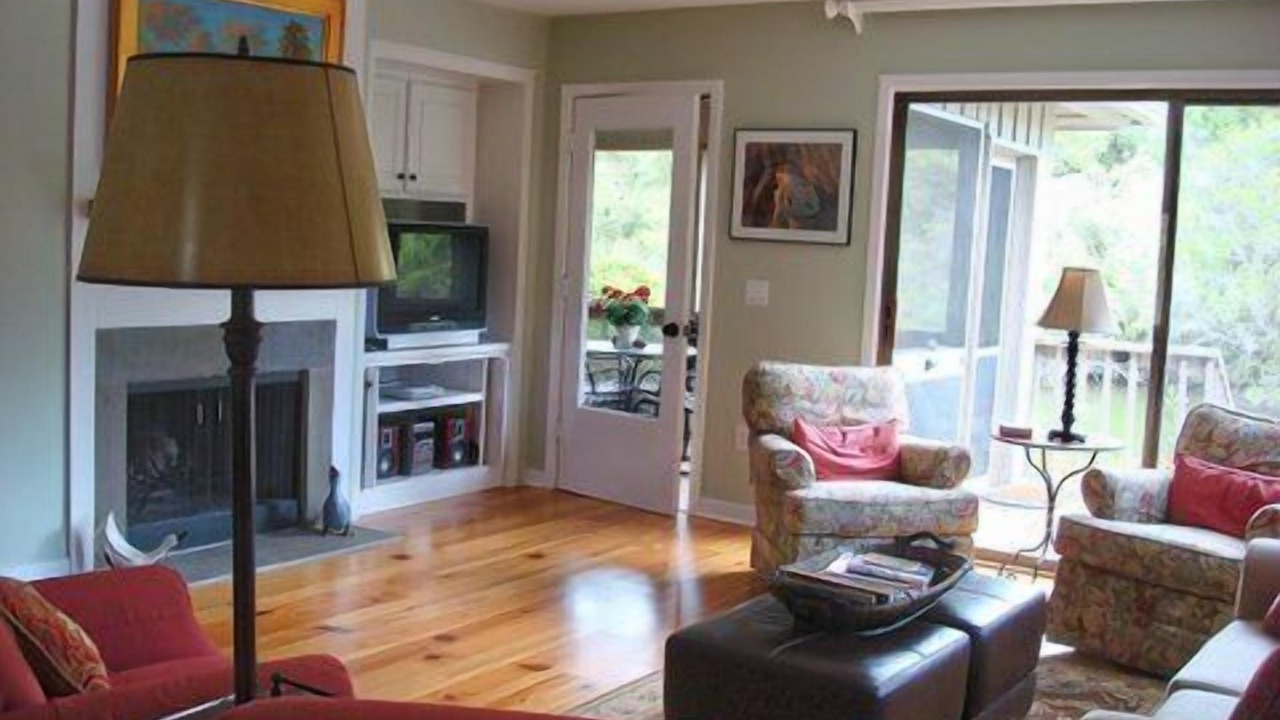 Photo of Livingroom in West Beach