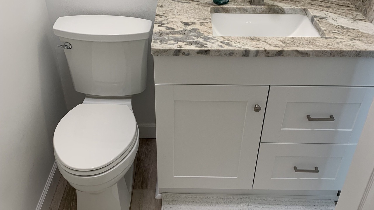 Photo of Bathroom in Surfside Beach